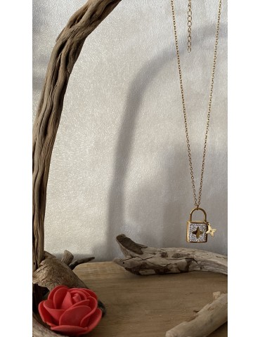 COLLIER EN ACIER COULEUR OR...